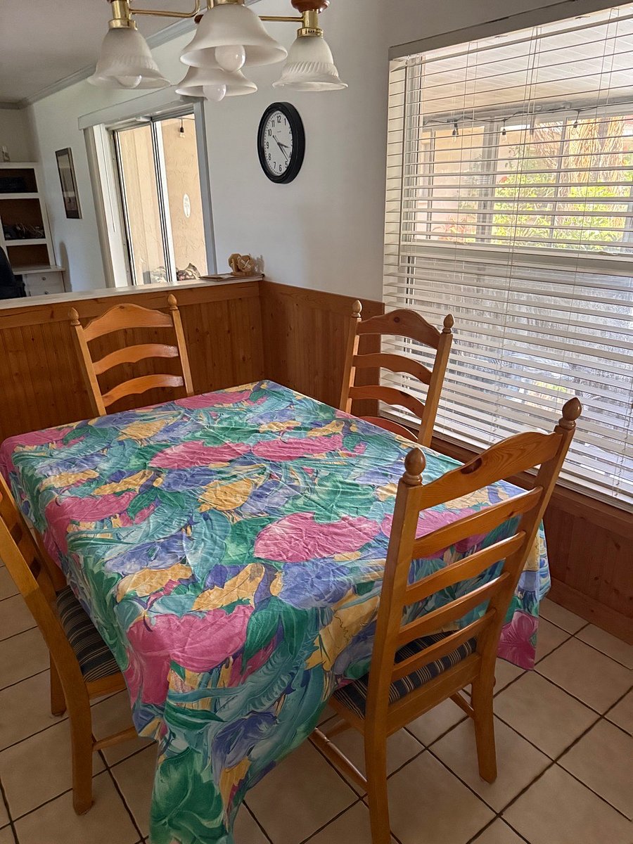 Dining area table