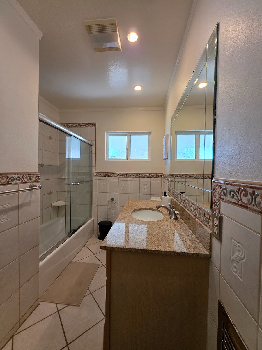Furnished Finder property 980084_1 photo 13