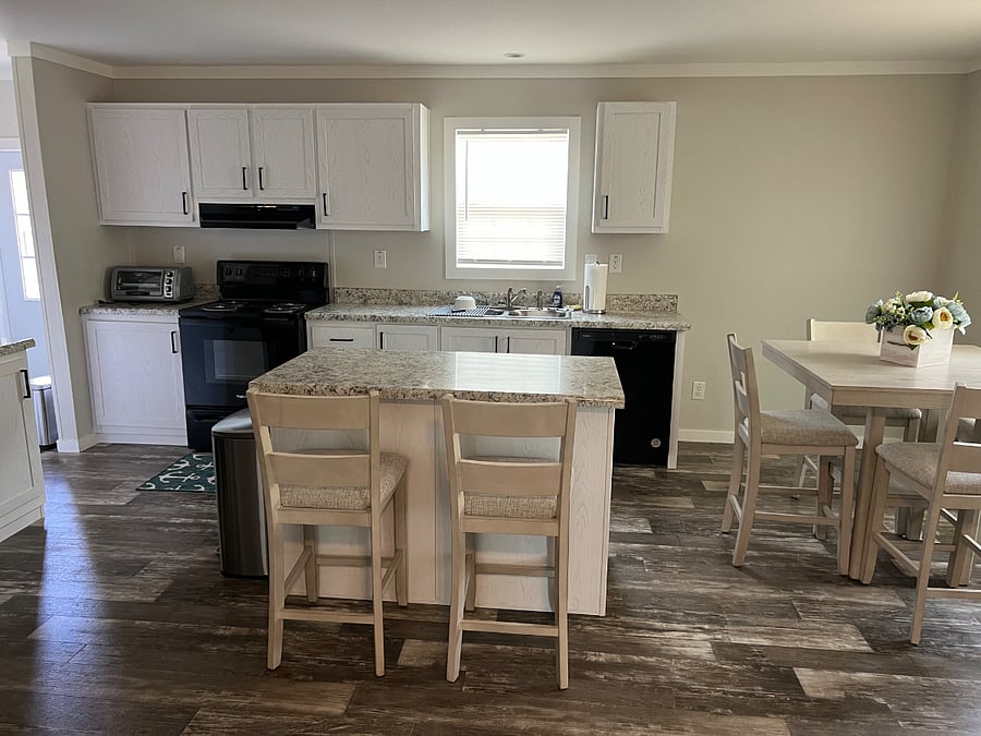 Furnished Finder property 980098_1 photo 3
