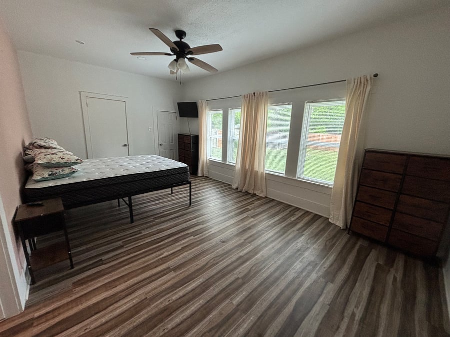 Furnished Finder property 980117_1 photo 16