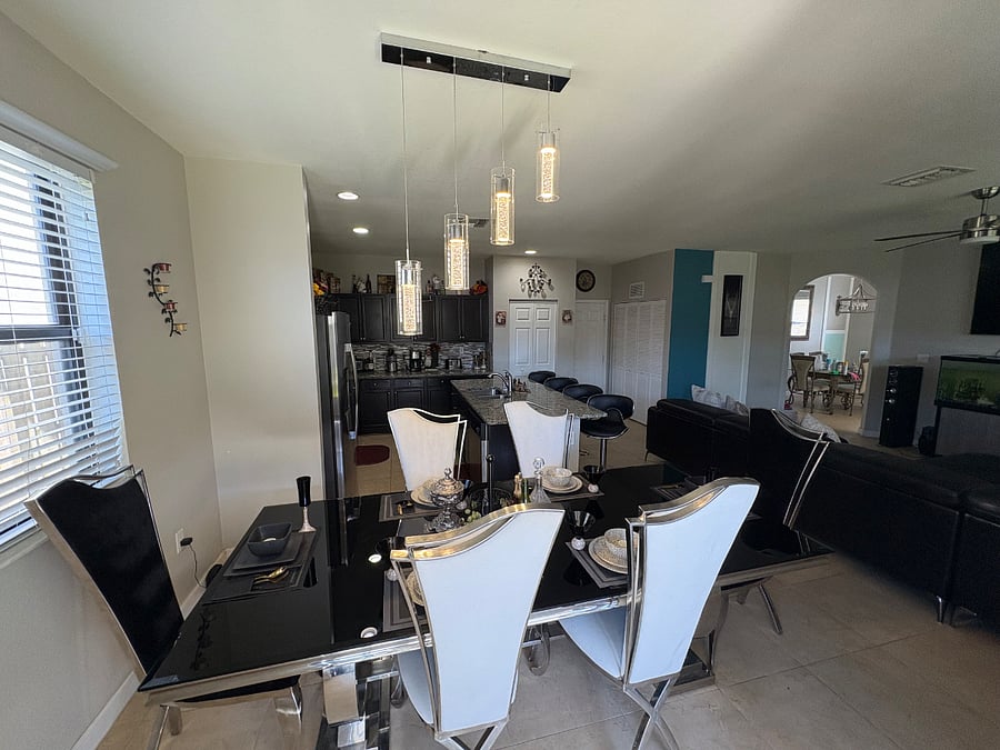 Furnished Finder property 980125_1 photo 9