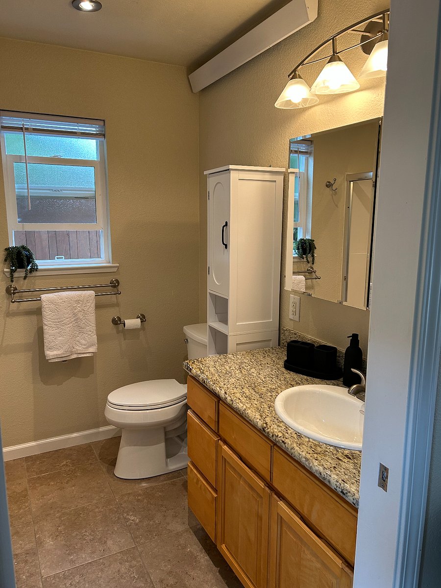 Furnished Finder property 980126_1 photo 14