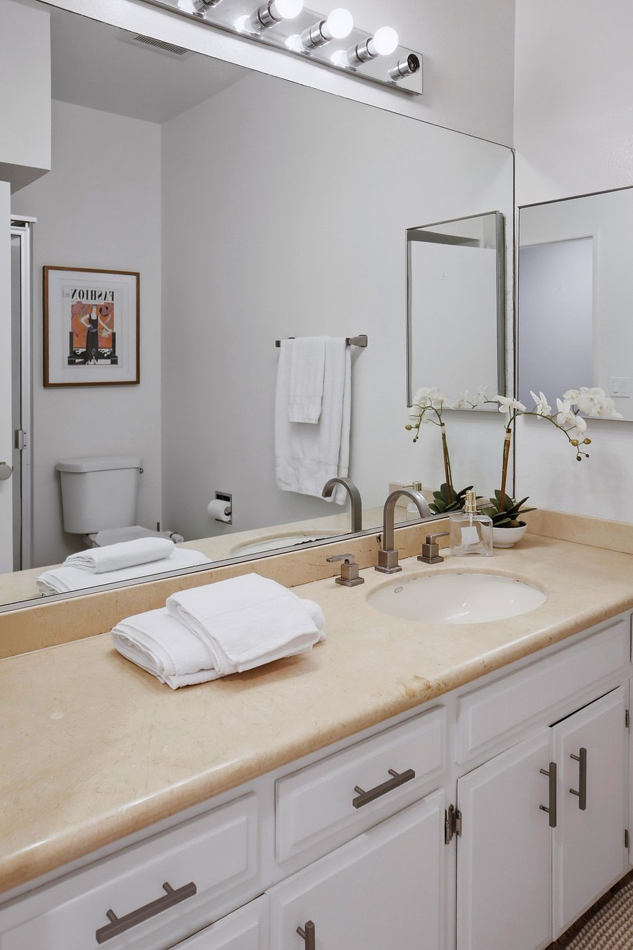 Second Ensuite Bathroom