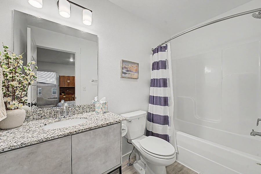 Second Ensuite Bathroom