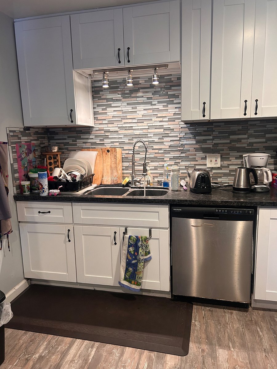 Double black granite sink and dishwasher