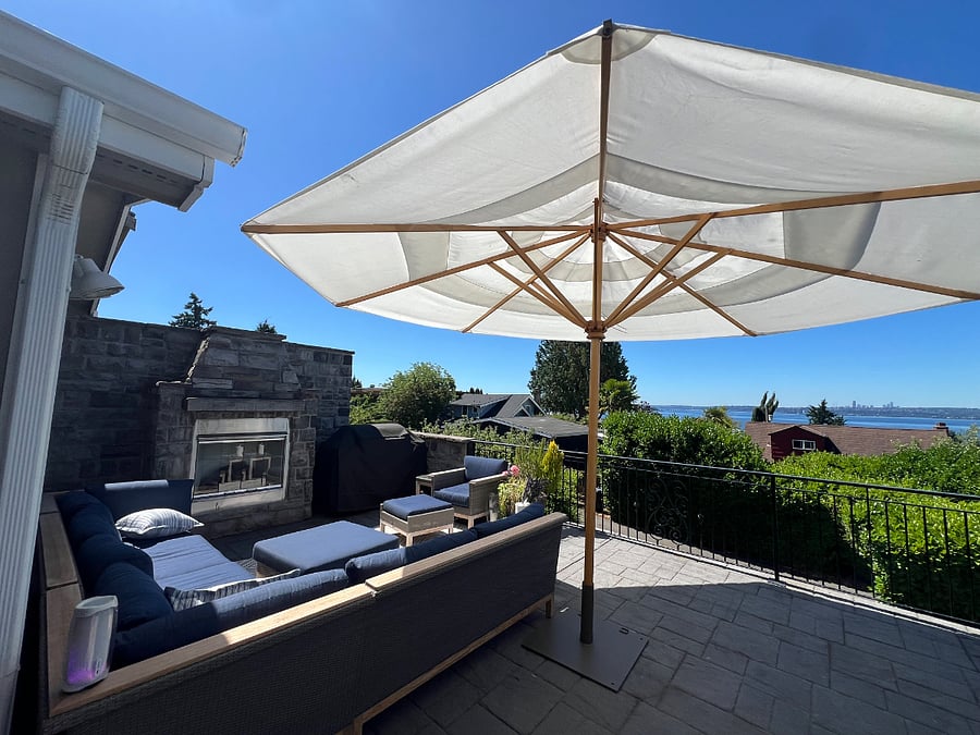 Outdoor Living Room with Gas Fireplace and BBQ