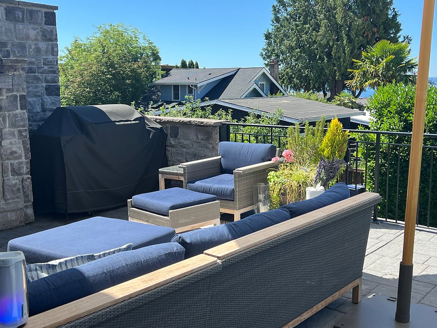 Outdoor Living Room area with Gas Fireplace and gas BBQ