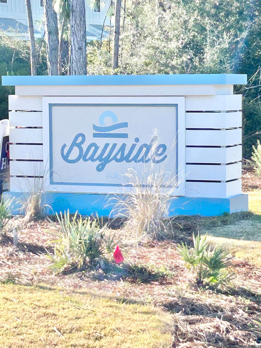 Neighborhood entrance sign.