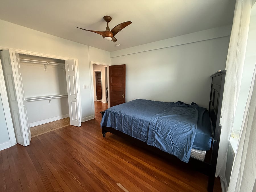 Furnished bedroom - 2nd floor