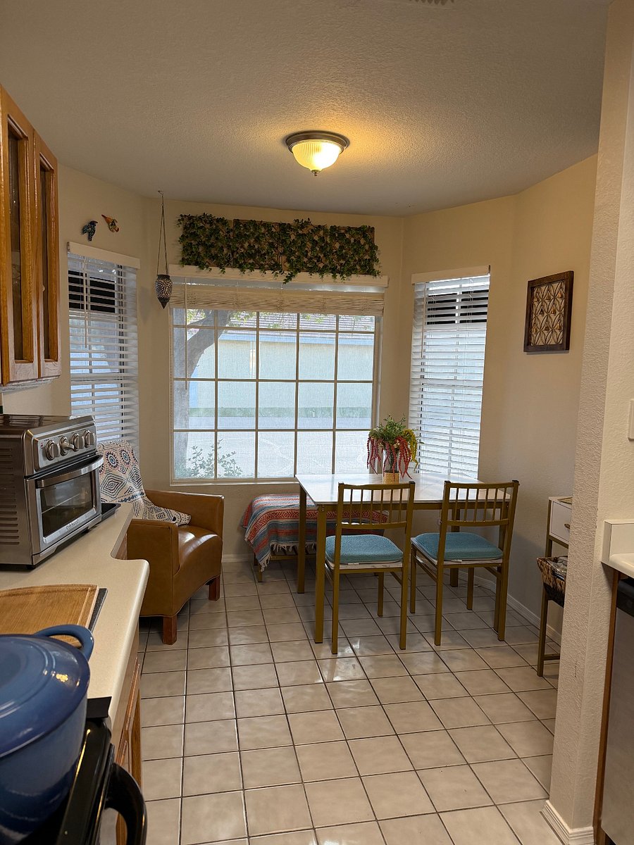 Furnished Finder property 980310_1 photo 9