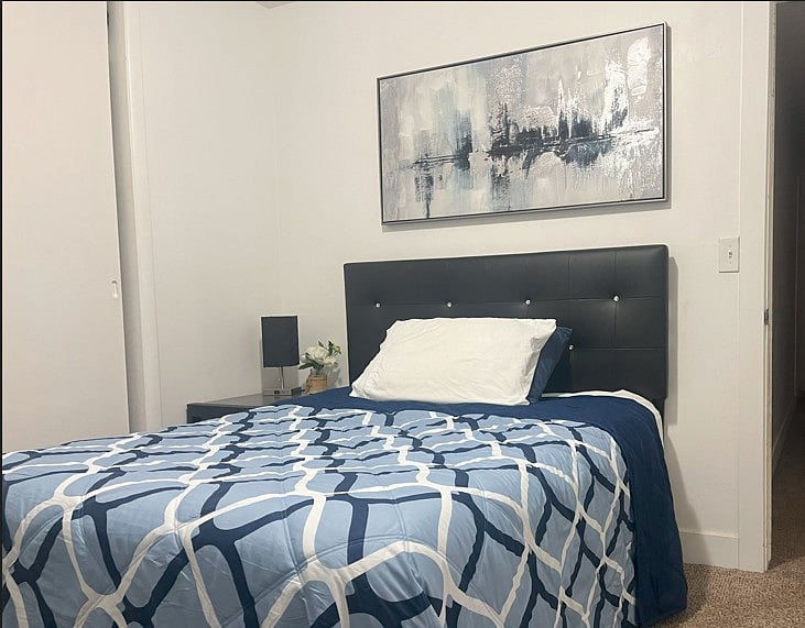Bedroom 3 - Full Size (double)