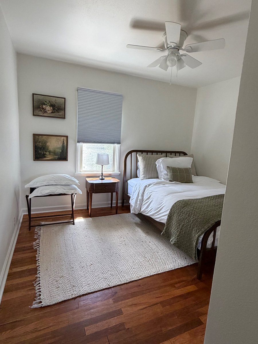Downstairs Queen bedroom