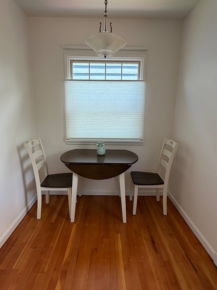 Breakfast nook
