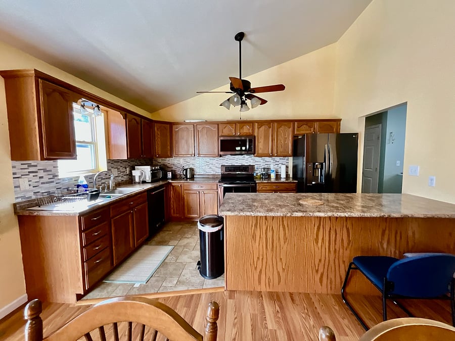 Furnished Finder property 980417_1 photo 3