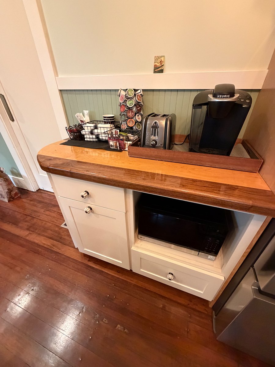 Full coffee bar