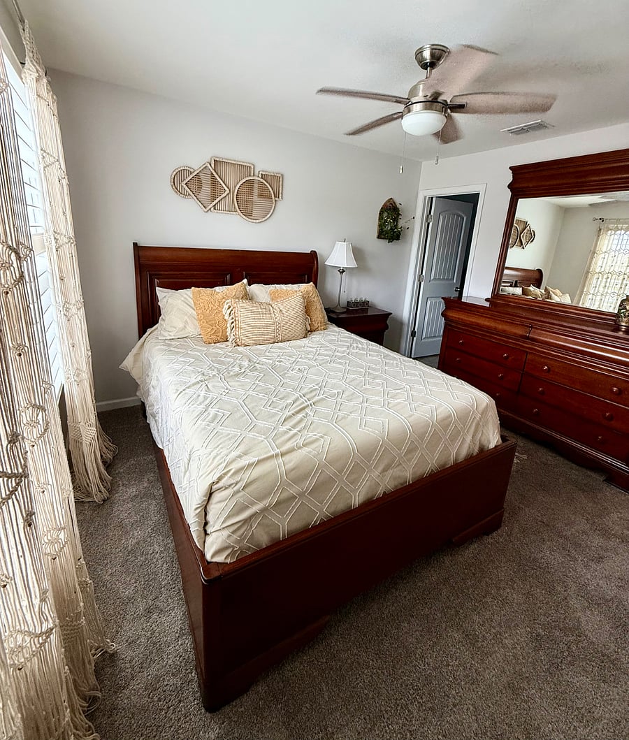 Furnished Finder property 980549_1 photo 9