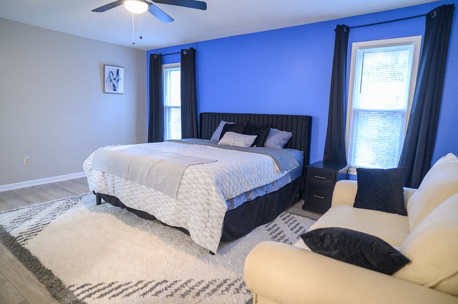 Master bedroom en-suite