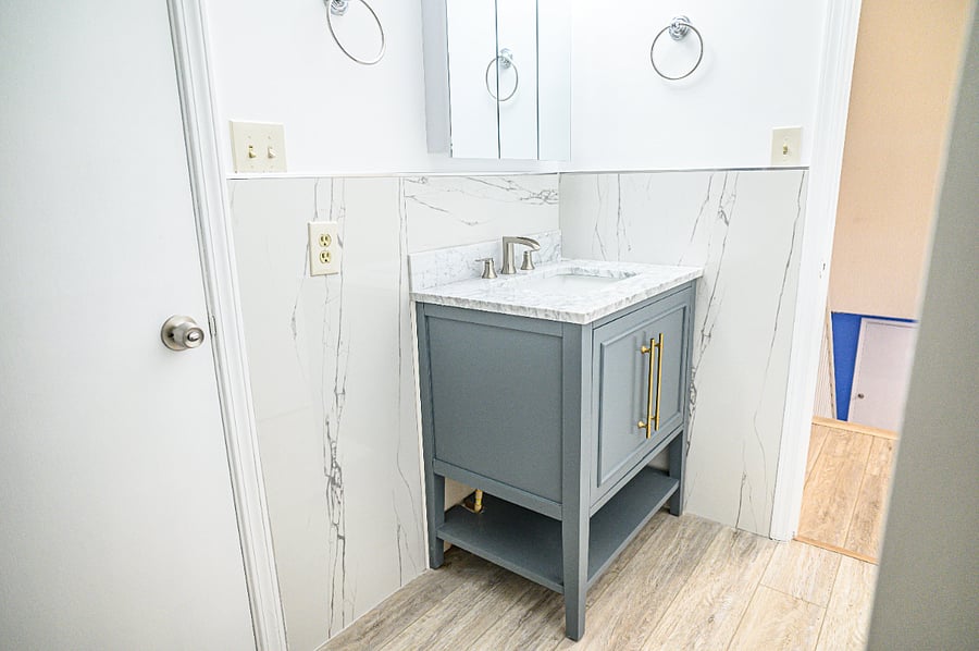 Jack and Jill 2nd floor Bath