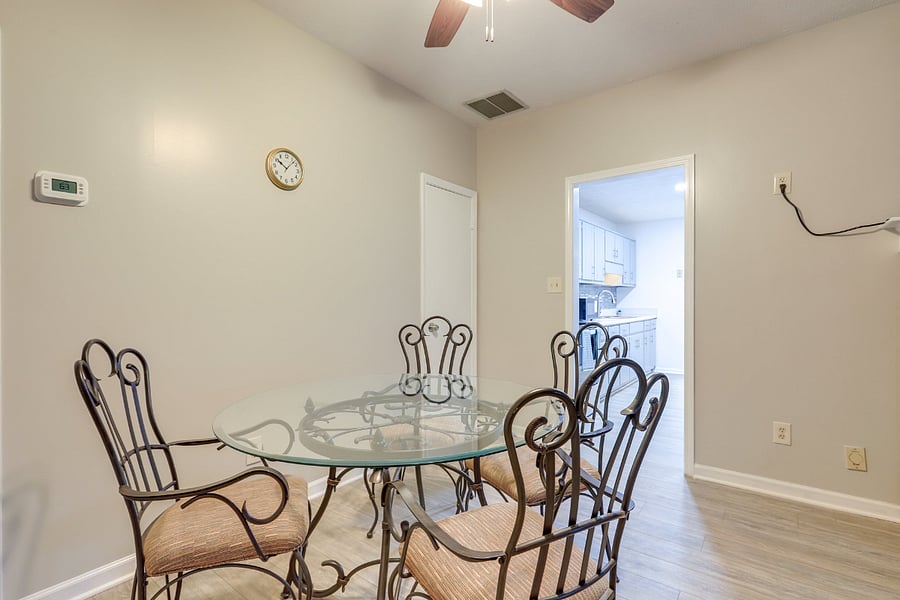 Furnished Finder property 980614_2 photo 16
