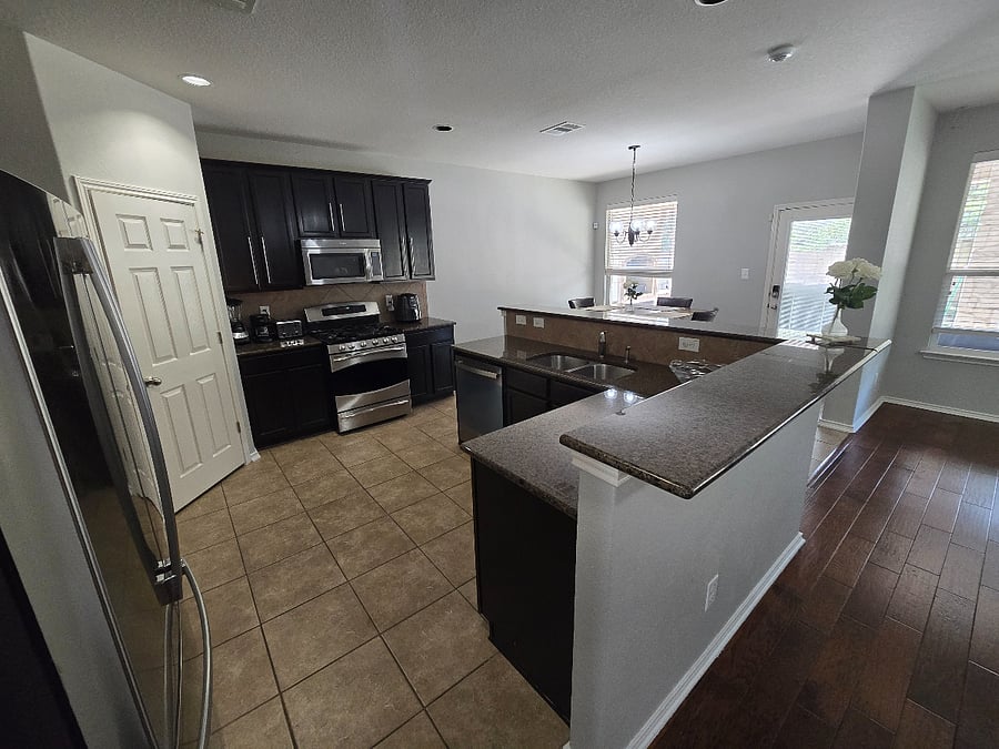 Furnished Finder property 980615_1 photo 5