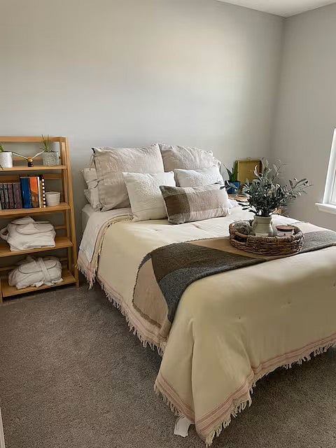 guest bedroomg