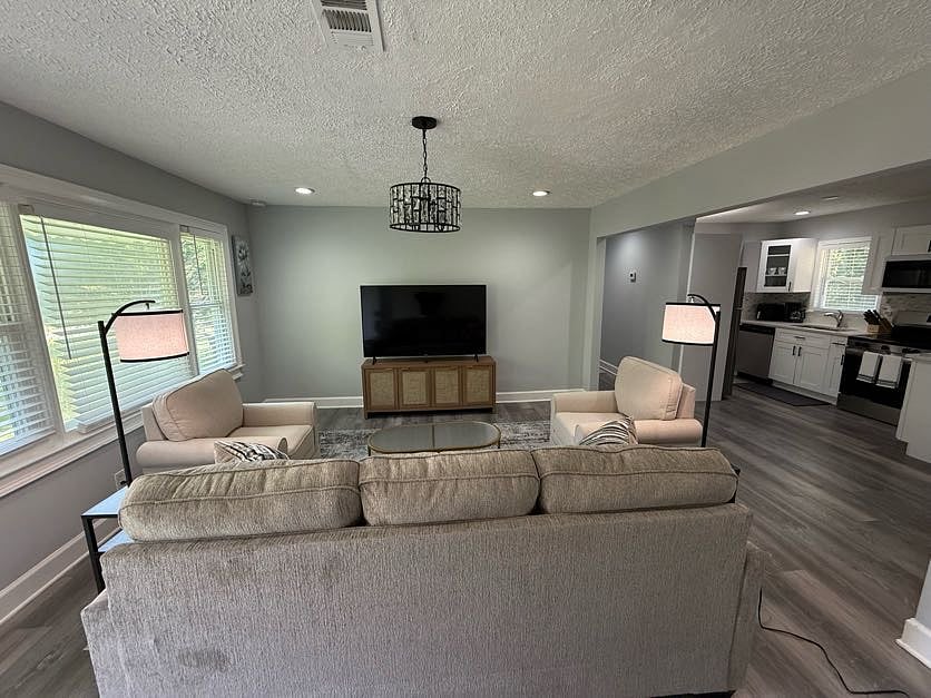 Furnished Finder property 980702_1 photo 7