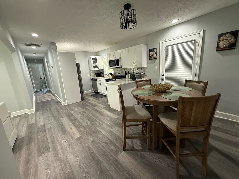 Furnished Finder property 980702_1 photo 22