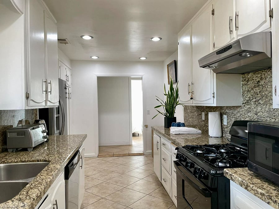 Furnished Finder property 980731_1 photo 26