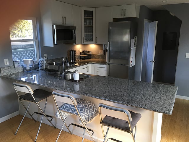 Furnished Finder property 980740_1 photo 5