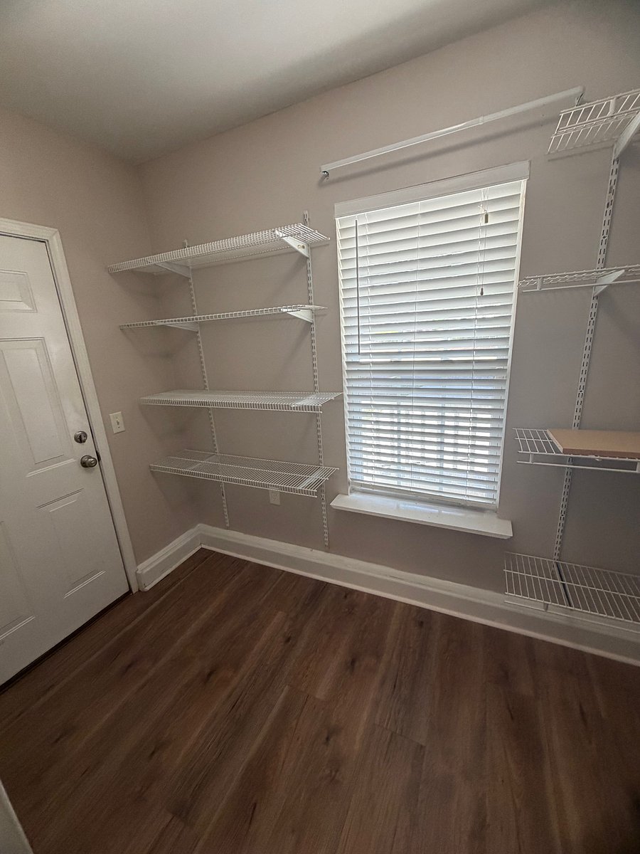 PANTRY/ MUDROOM