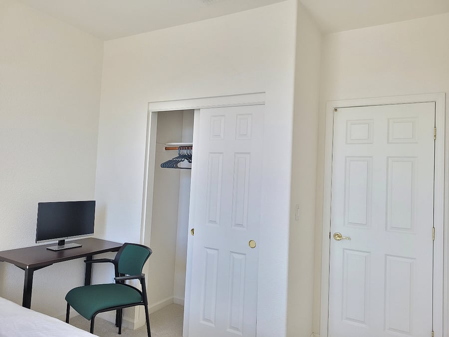 Furnished Finder property 980767_1 photo 3