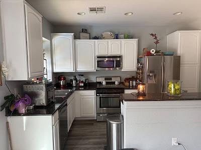 Furnished Finder property 980807_1 photo 3