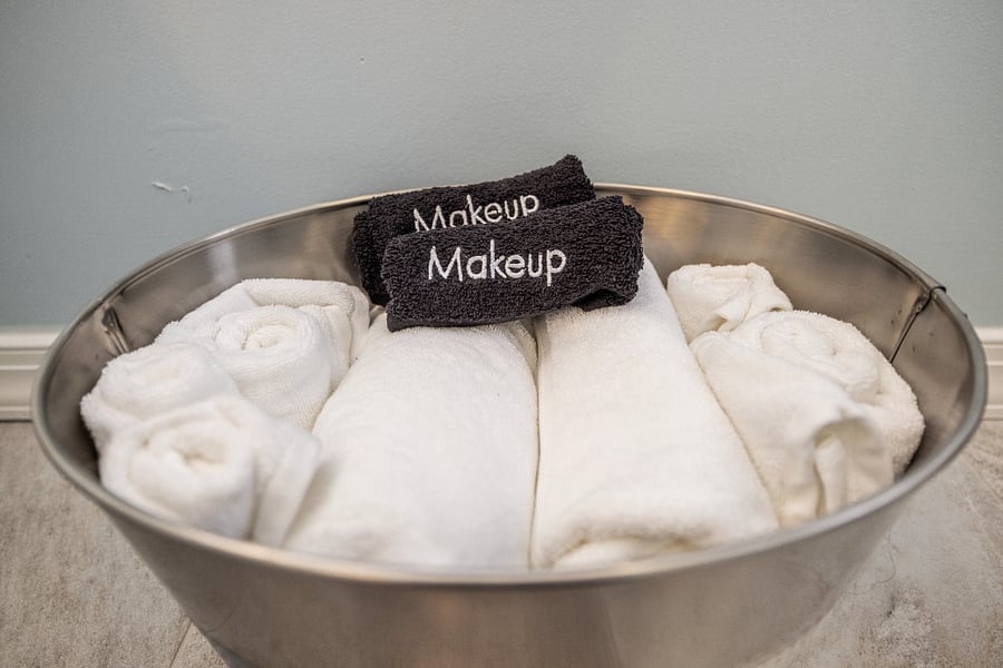 Linens and towels included