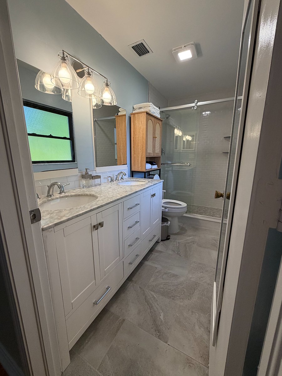 Ensuite bathroom for bedroom #2 (with a bunk bed)