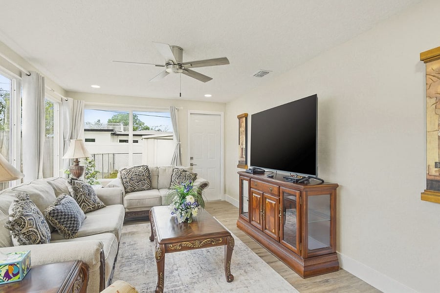Furnished Finder property 980881_1 photo 26