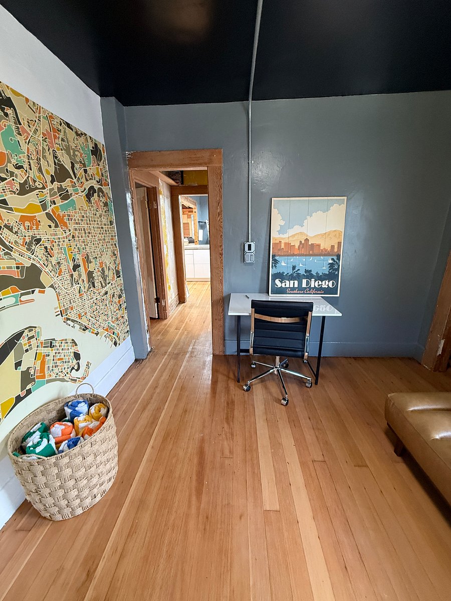Sitting room/office