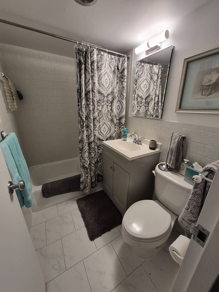 Tenant bath