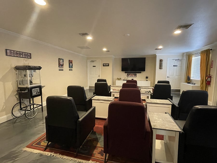 Furnished Finder property 980931_1 photo 17