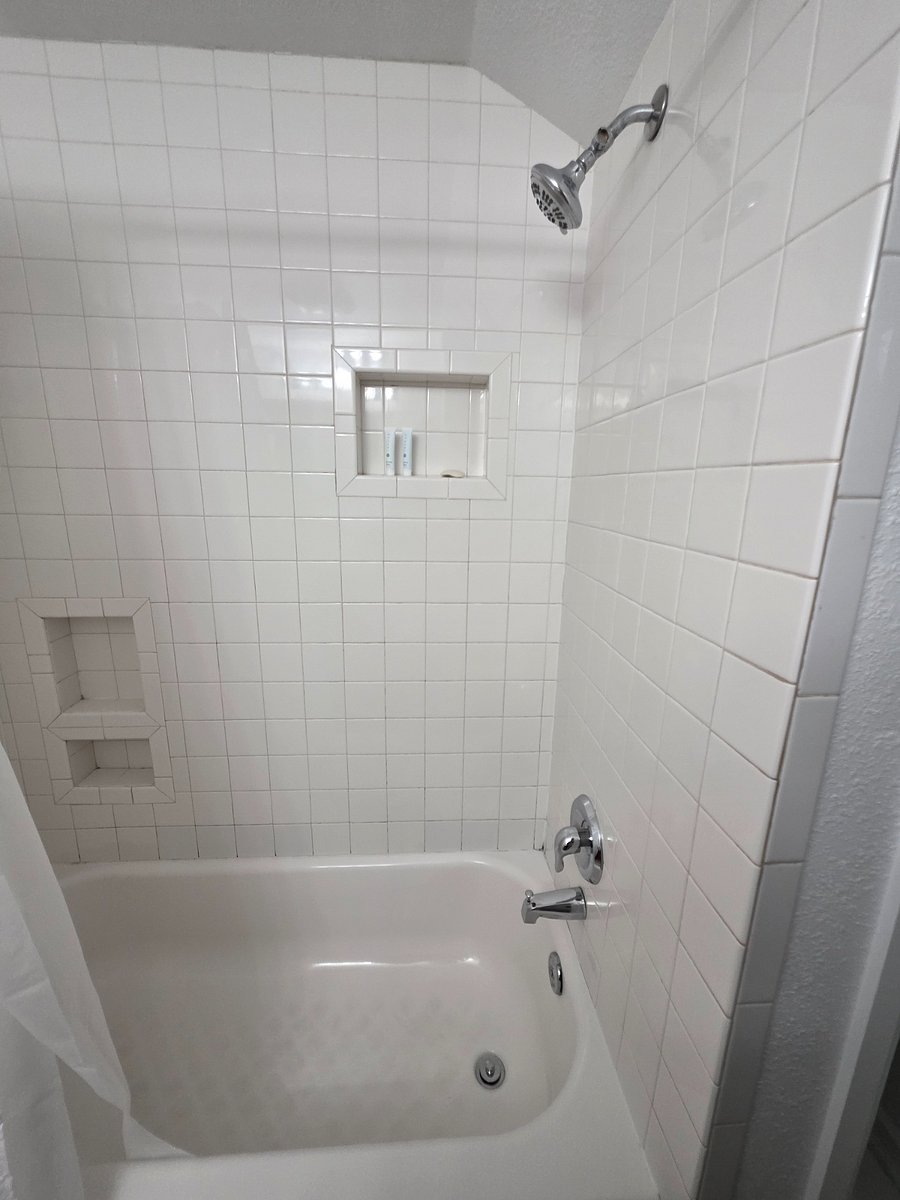 Furnished Finder property 980937_1 photo 53