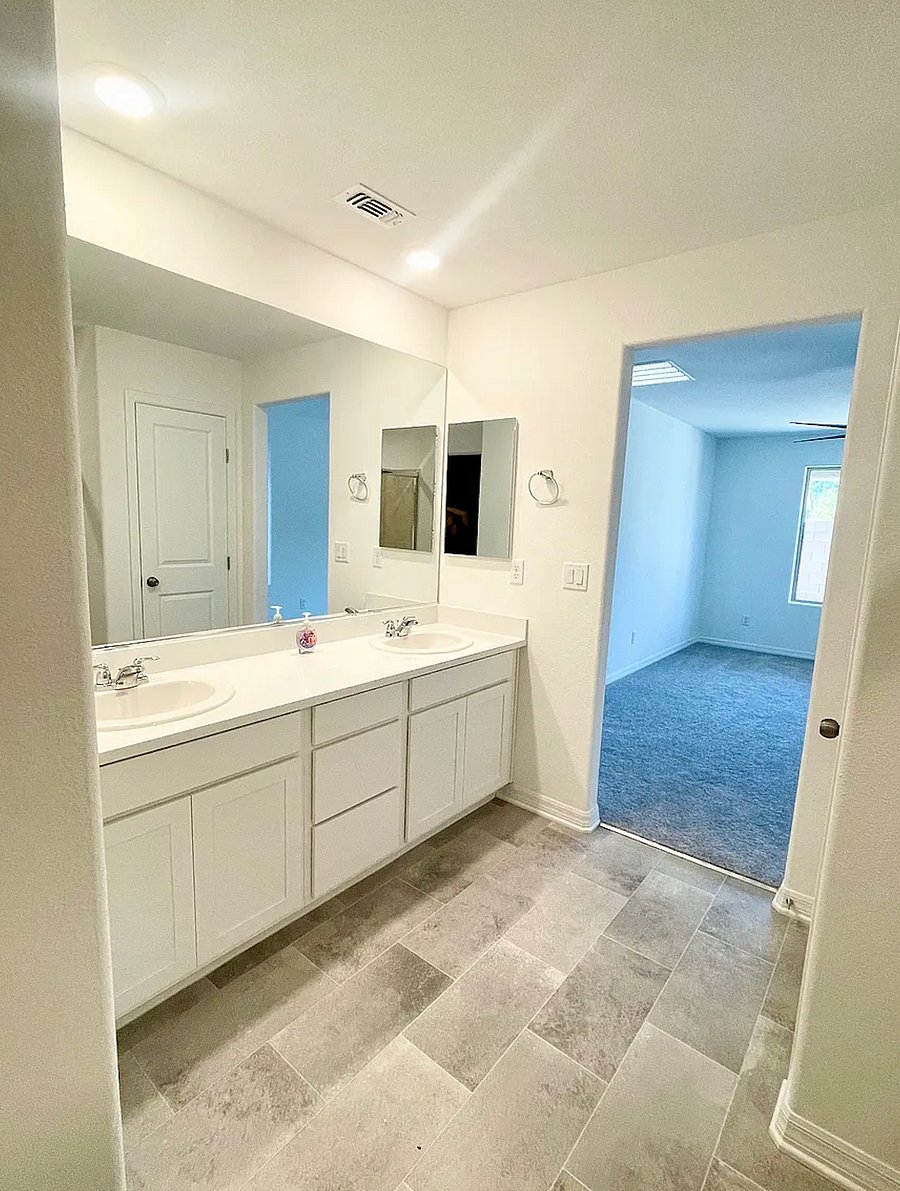 Furnished Finder property 980999_1 photo 6