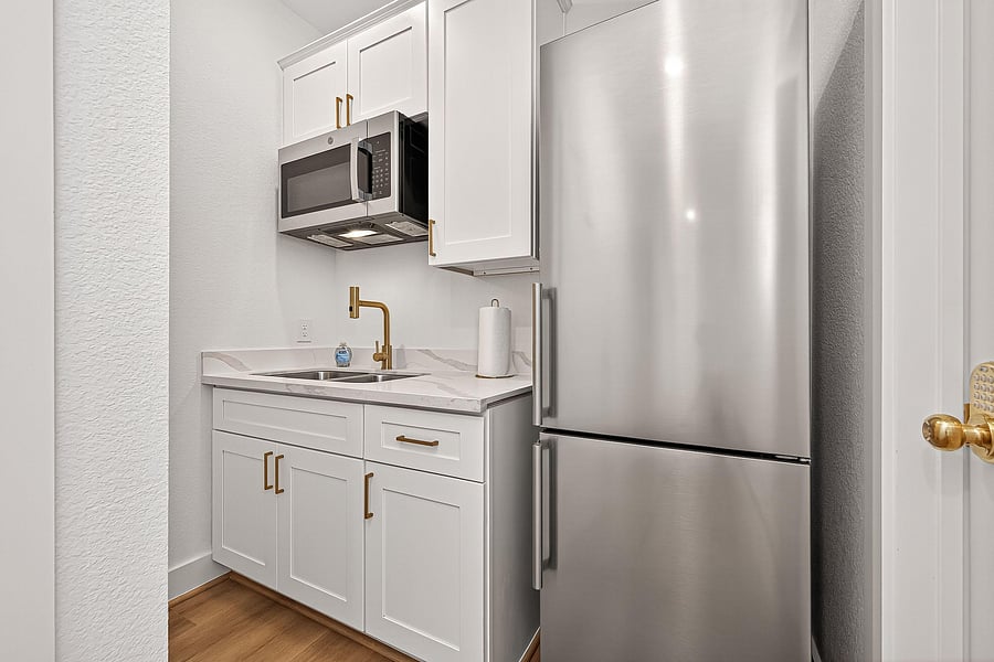 2nd Floor KITCHENETTE