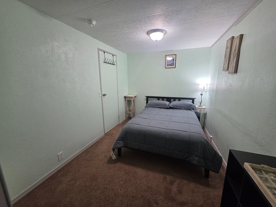 Second bedroom with comfortable sleeping space