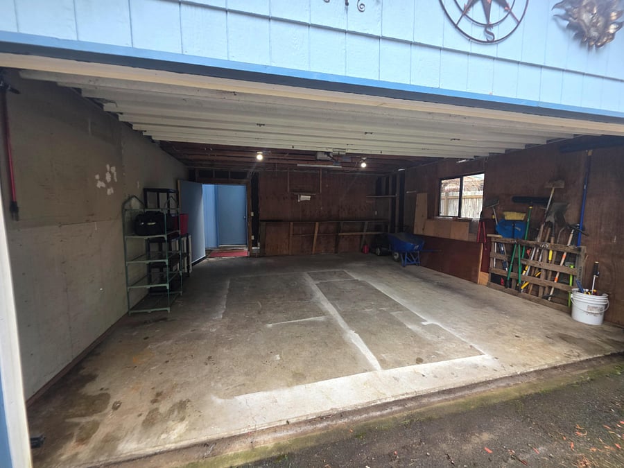 Additional garage space for storage or equipment