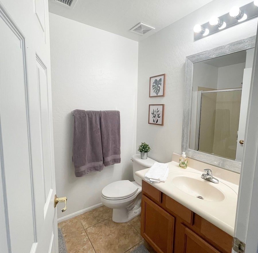 Downstairs bathroom with shower 