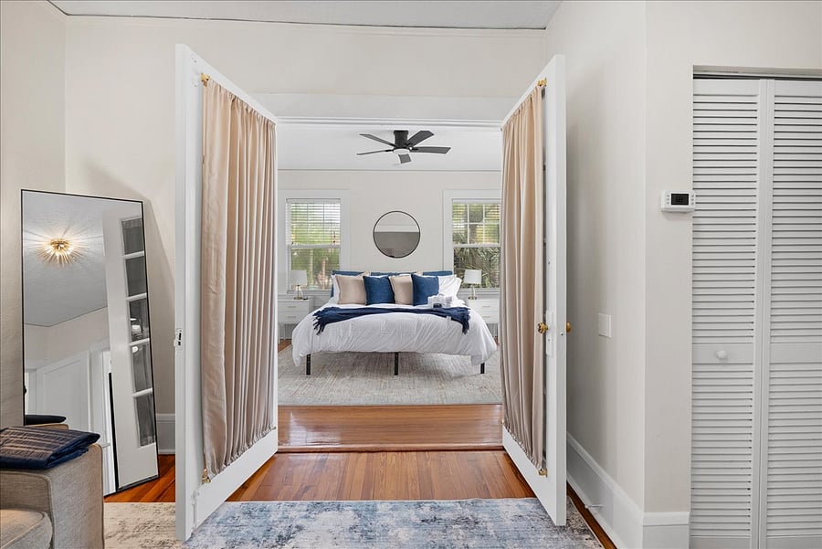 Master bedroom with King bed