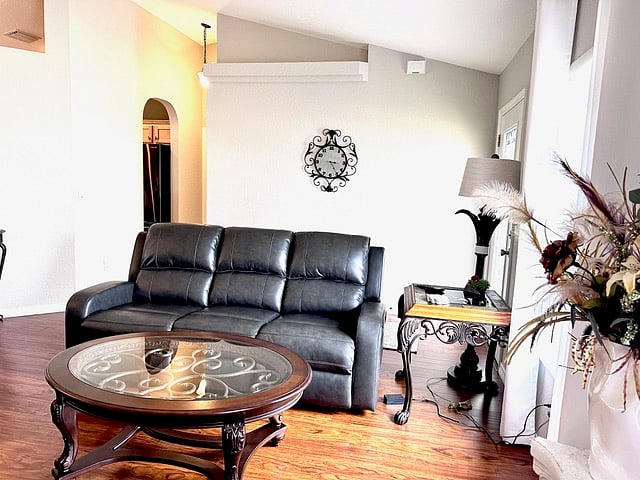 Furnished Finder property 981121_1 photo 3
