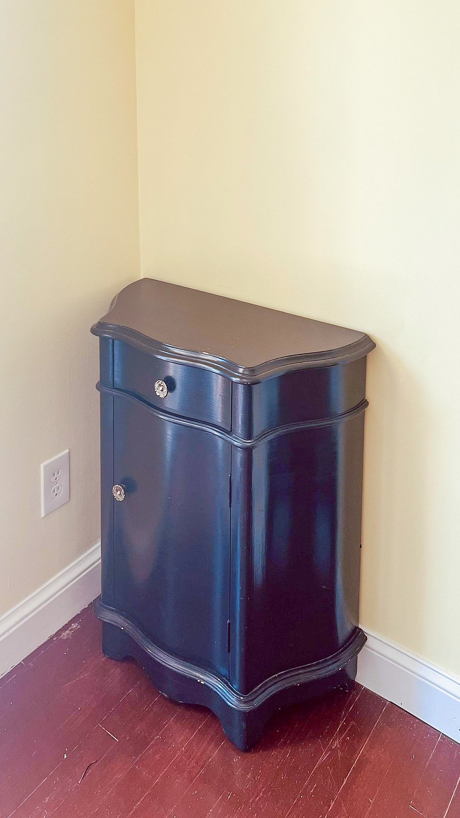 Front Entrance Corner Cabinet (shared space
