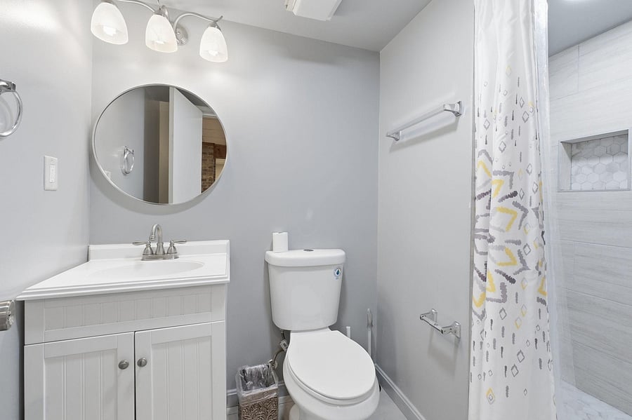 Stand-up shower