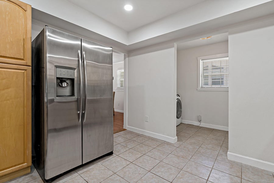 Furnished Finder property 981259_1 photo 3