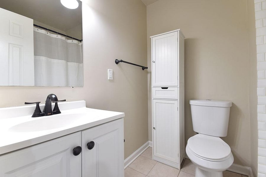 Upstairs Bathroom